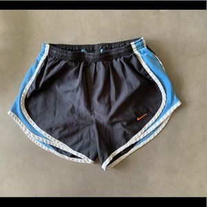 Nike - women’s athletic shorts - size XS